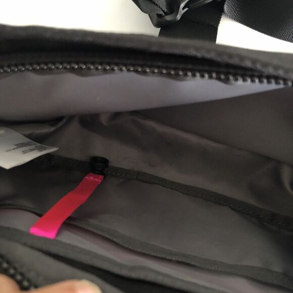 The North Face Waist Pack Fanny Pack Belt Bag – Black with Multicolor Front Pane - Picture 4 of 10